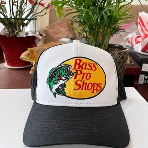 Bass pro shops trucker hat